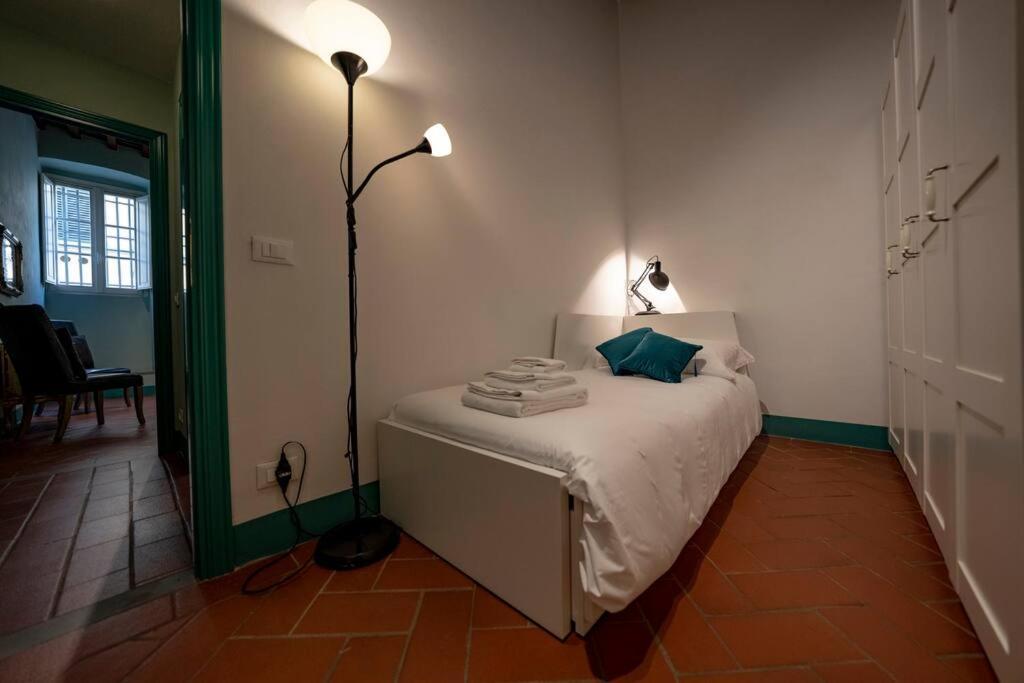 Raffinato Trilocale San Frediano Apartman Firenze Kültér fotó